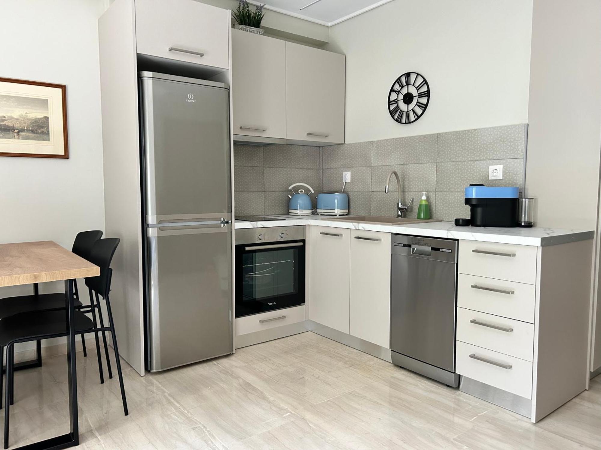 Evrou 21A Metropolitan Suite أثينا المظهر الخارجي الصورة